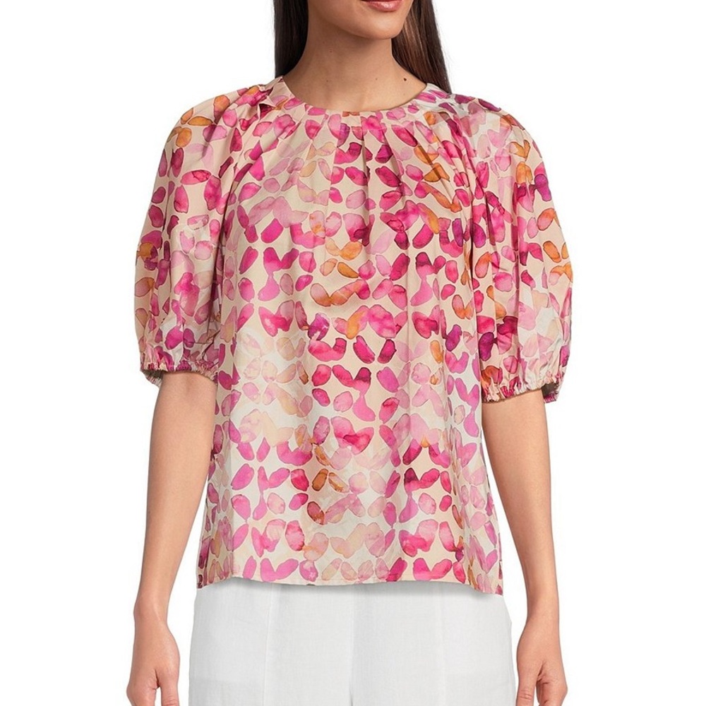 Renee Woven Ballet Slipper Print Crew Neck Short Puff Sleeve Pleated Top